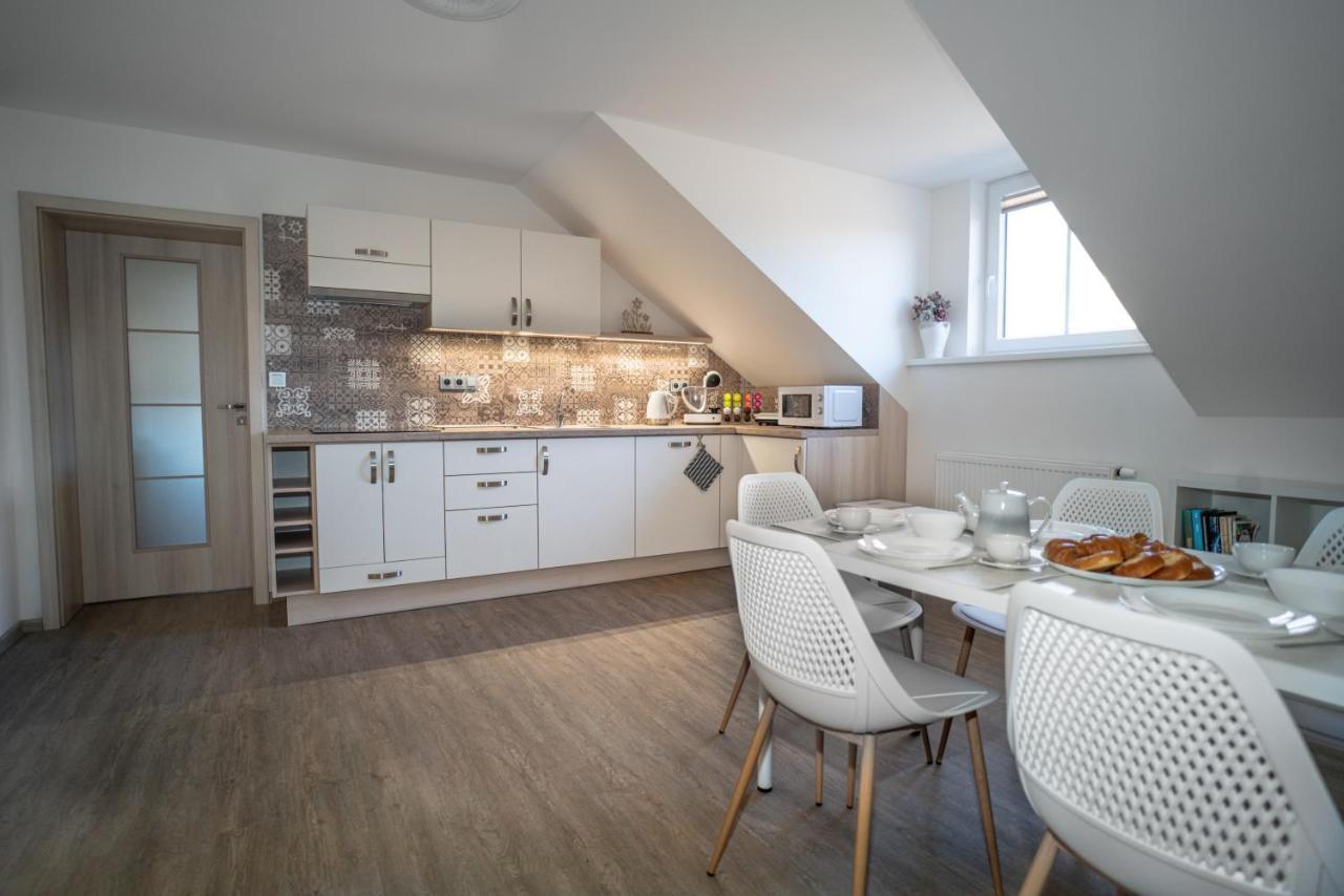 Apartmanovy Dum Sklipek Trutnov Εξωτερικό φωτογραφία